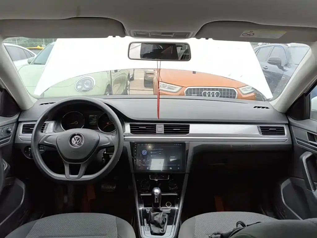 Volkswagen Bora 2019 Facelift Bora Legend 1.5L Automatic Fashion Type China VI фото 10