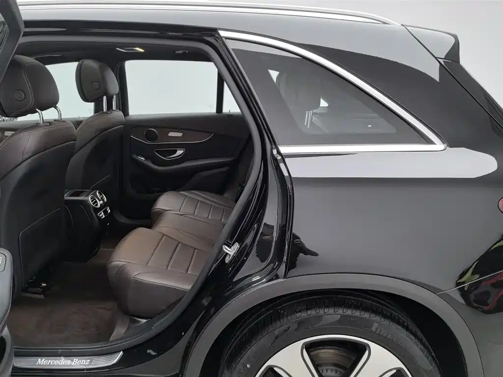 Mercedes-Benz GLC 2022 GLC 300 L 4MATIC Dynamic Collector's Edition фото 15