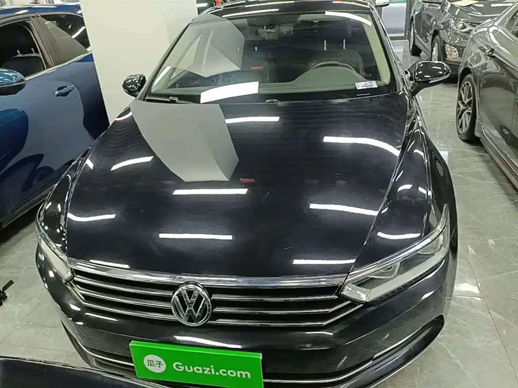 Volkswagen Magotan 2018 Facelift 380TSI DSG Luxury фото 3