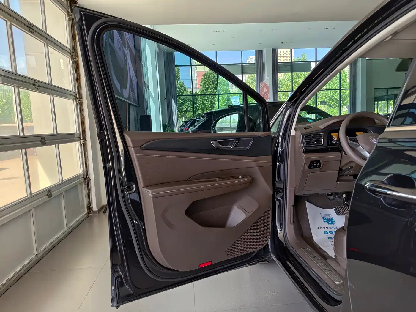 Volkswagen Viloran 2024 330TSI Business Edition фото 6