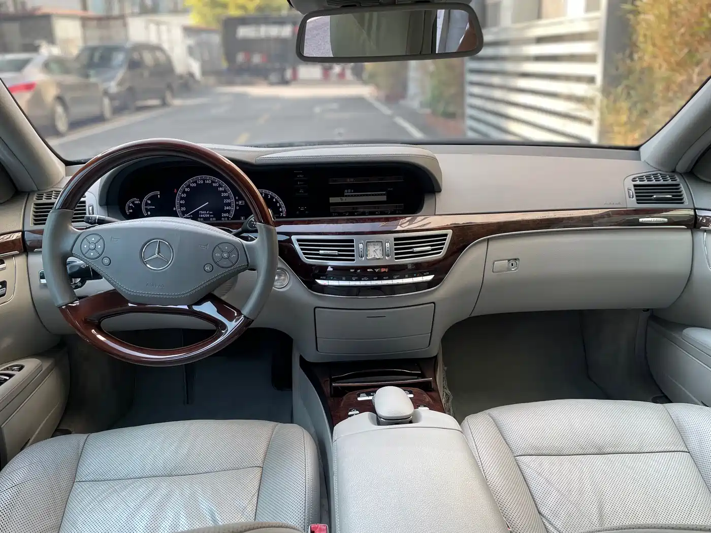 Mercedes-Benz S-Class 2012 S 350 L Grand Edition фото 7