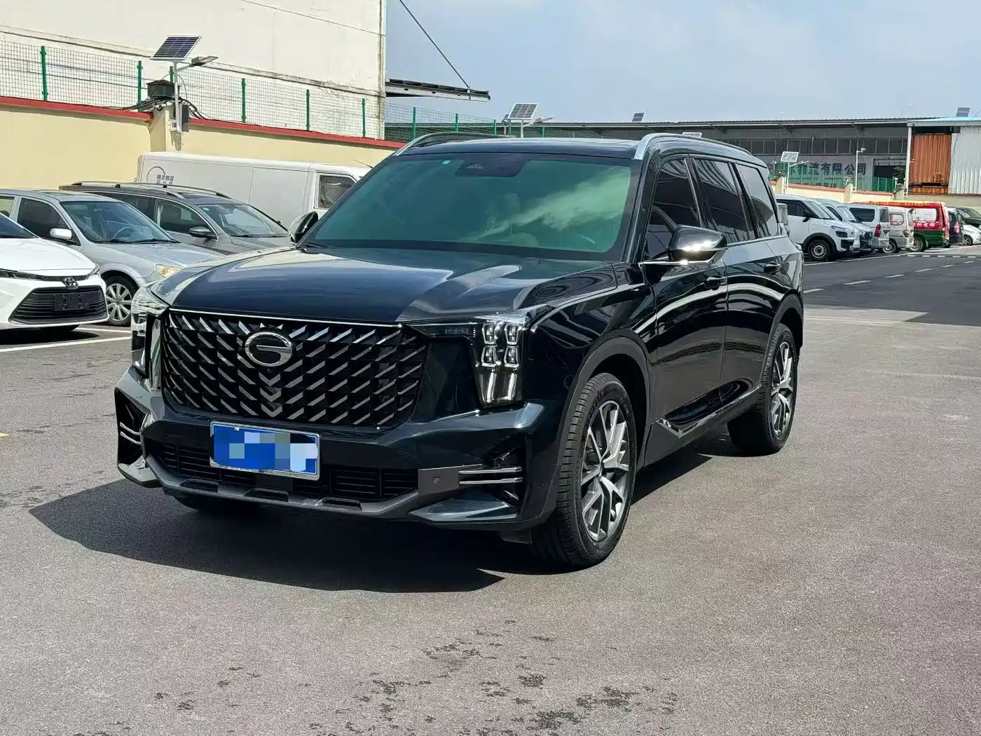 GAC Trumpchi Trumpchi GS8 2024 Navigator Series 2.0TGDI 2WD Luxury Smart Connect Edition