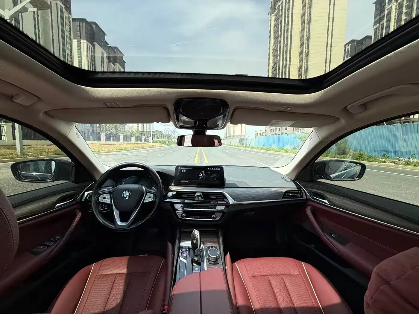 BMW 5 Series 2022 530Li Leading Luxury Package фото 9