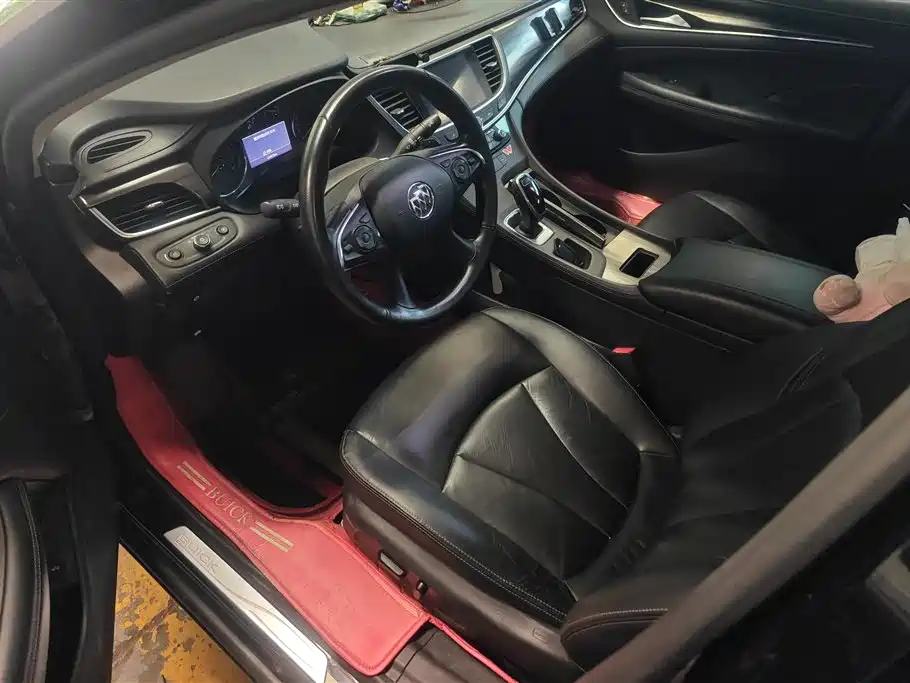Buick LaCrosse 2020 652T Luxury фото 9