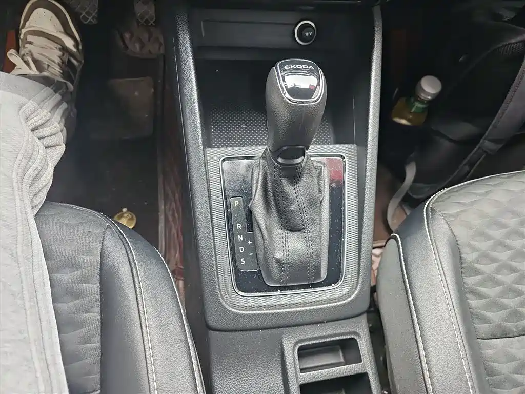 Škoda Kamiq 2020 Model 1.5L Automatic Comfort фото 6