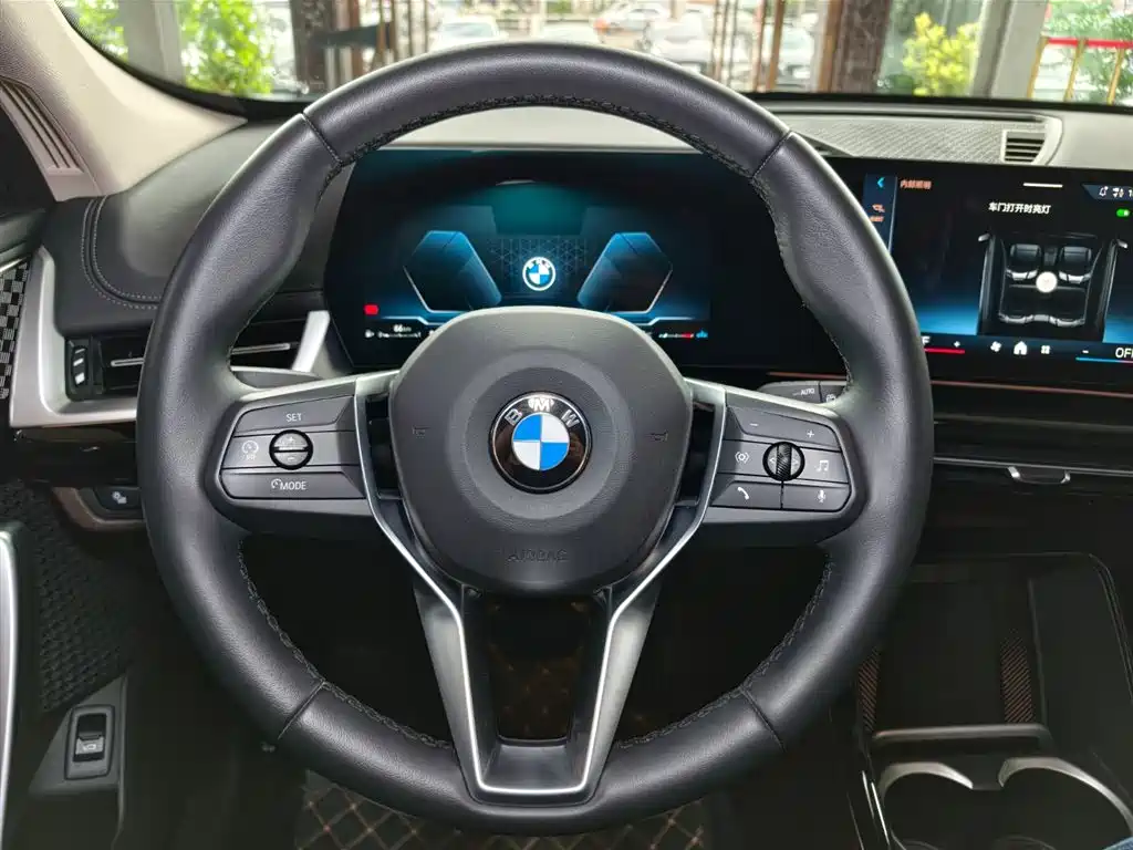 BMW X1 2023 sDrive25Li X Design Package фото 9
