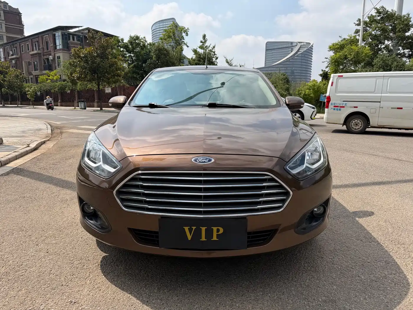 Ford Escort 2015 — пригон из Китая