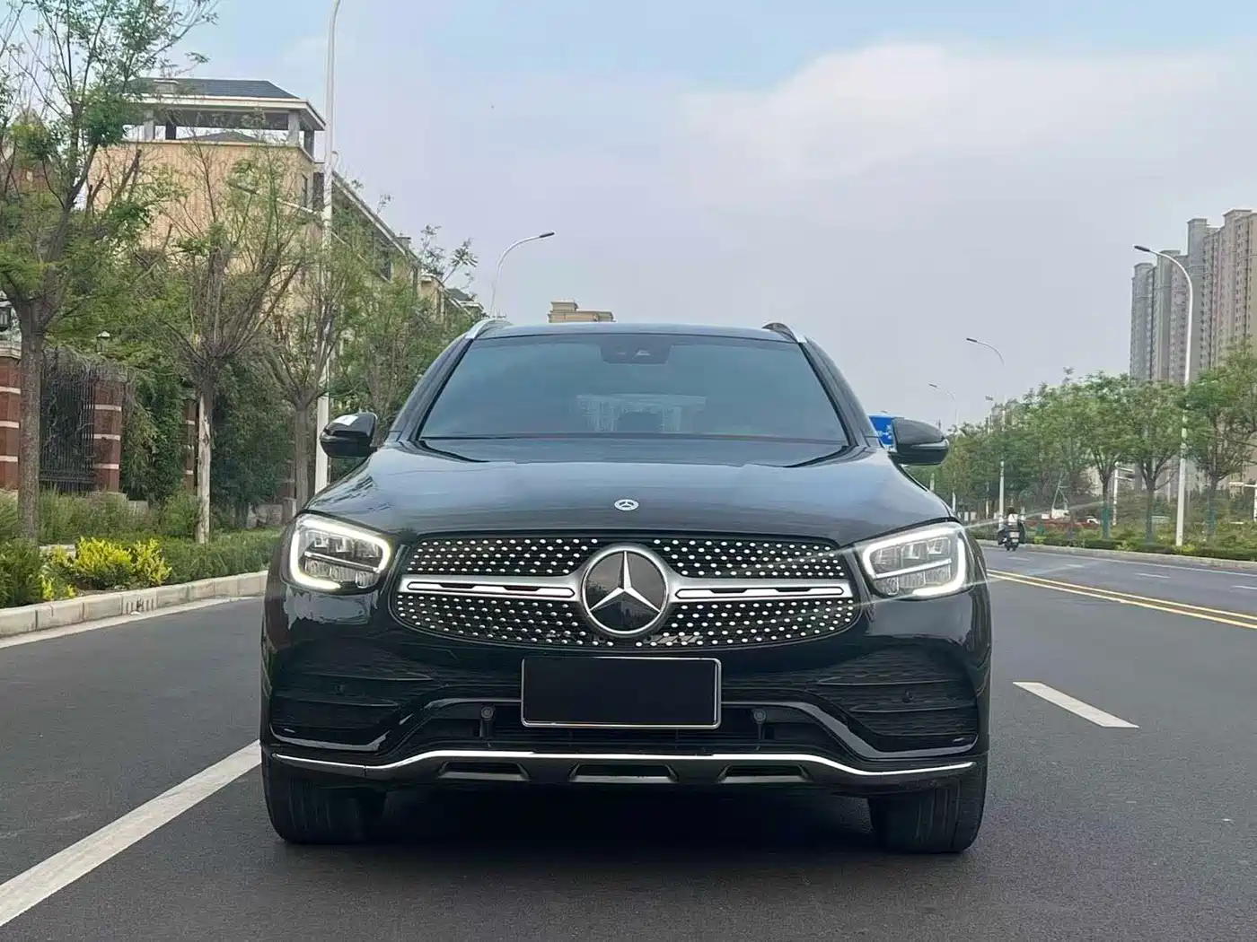 Mercedes-Benz GLC 2022 Model GLC 300 L 4MATIC Dynamic Edition фото 2