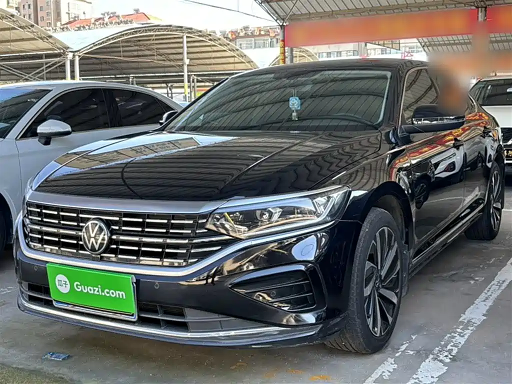 Volkswagen Passat 2023 Facelift 330TSI Elite Edition фото 2