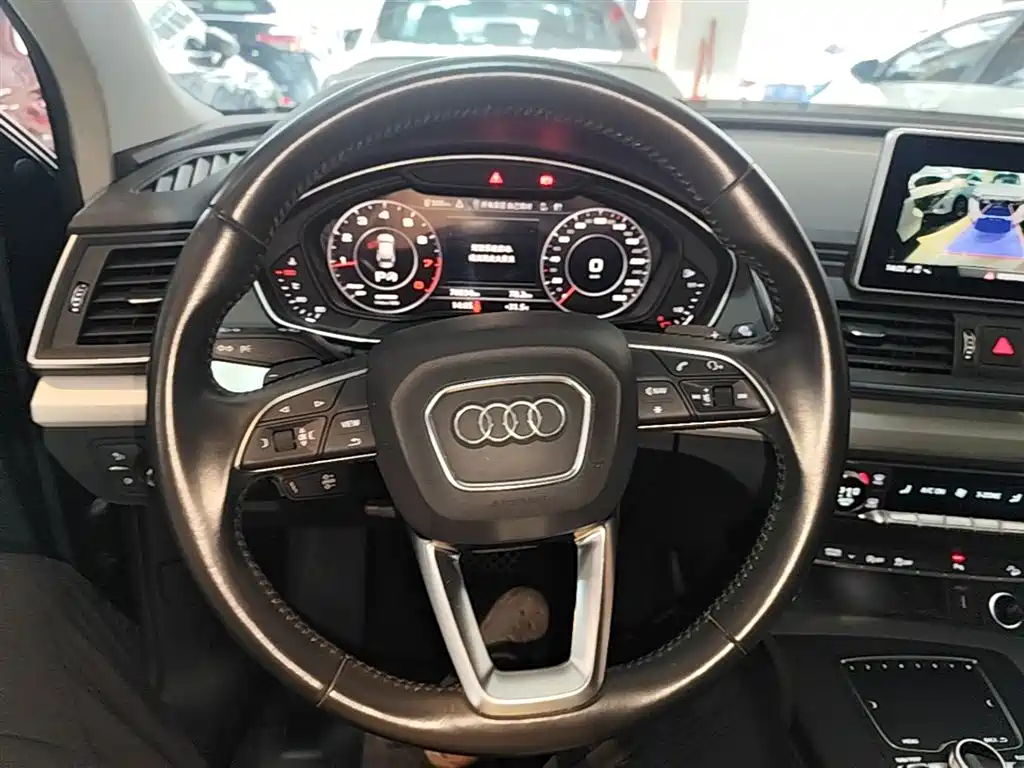 Audi Q5L 2020 Facelift 40 TFSI Honor Fashion фото 11