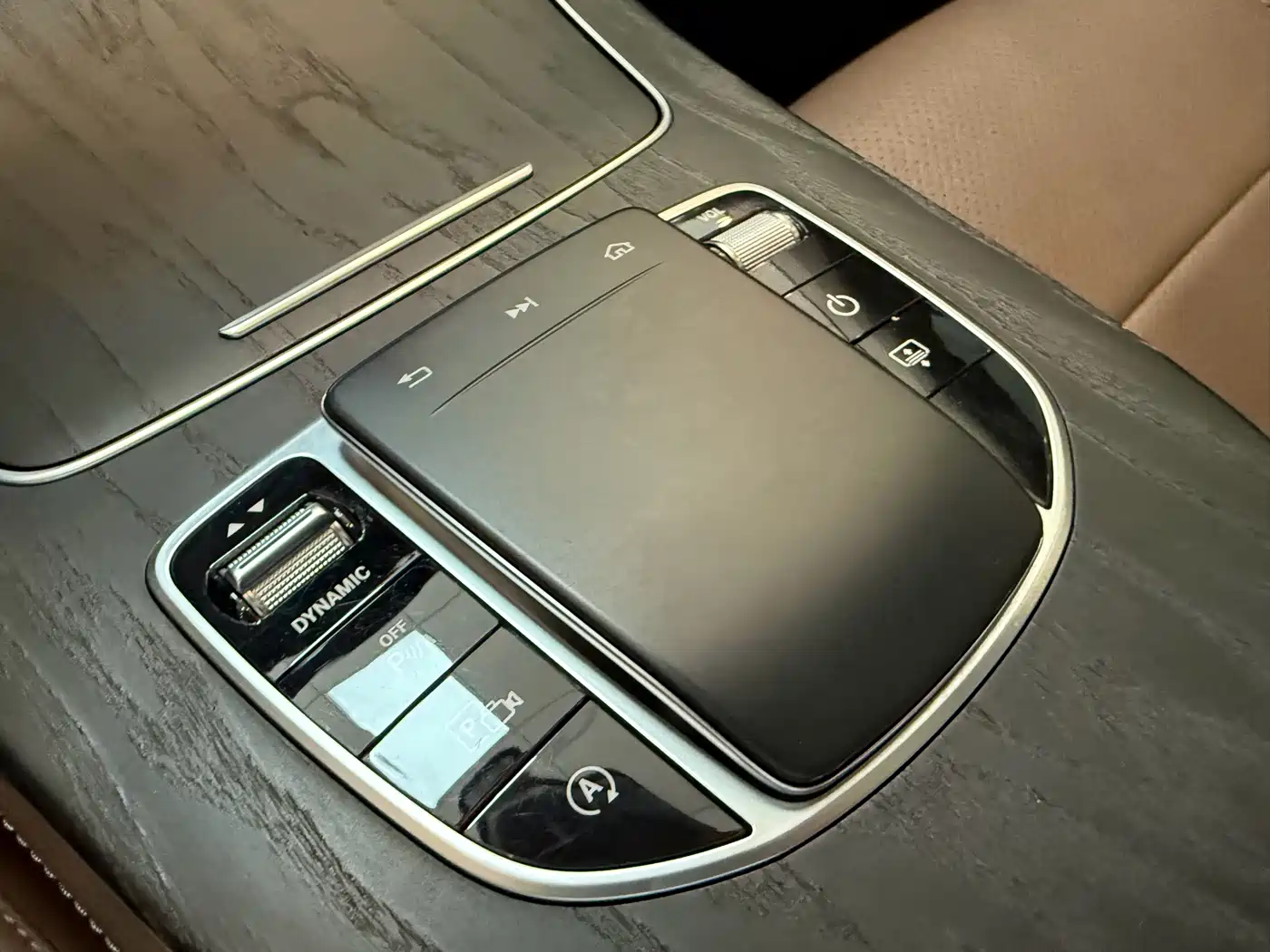 Mercedes-Benz E-Class 2020 Facelift E 300 L Sport Exclusive фото 8