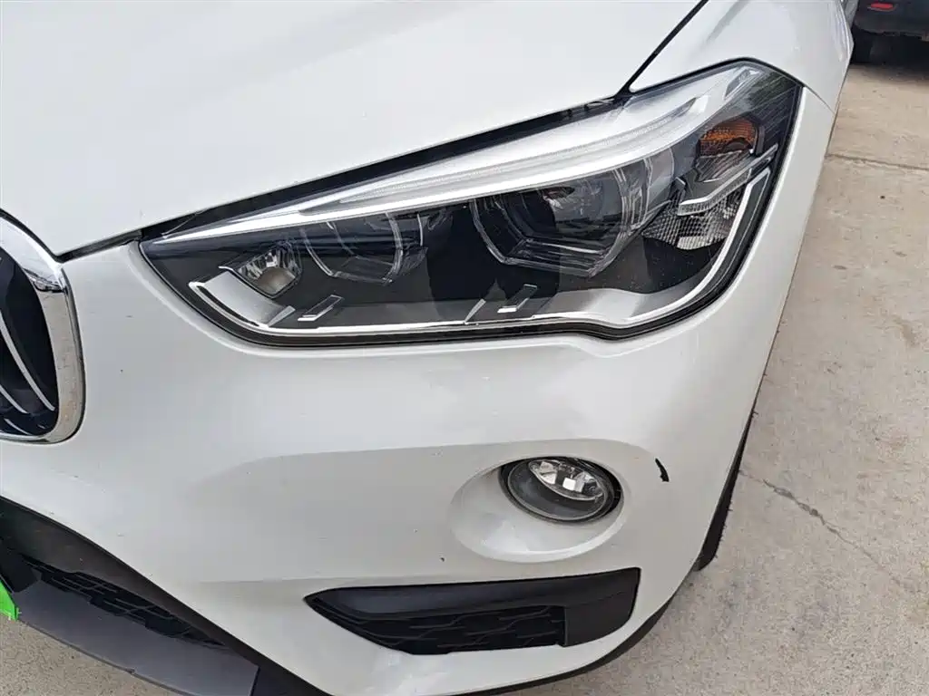 BMW X1 2018 sDrive20Li Leading Model фото 24