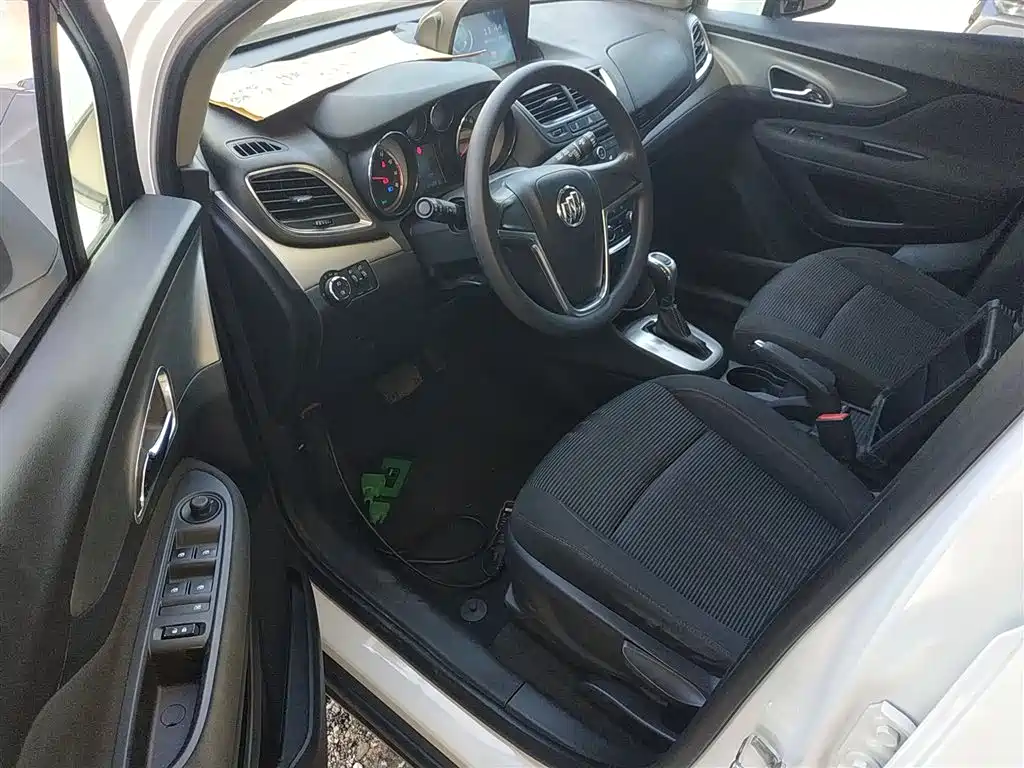 Buick Encore 2015 1.4T Automatic 2WD Urban Elite фото 13