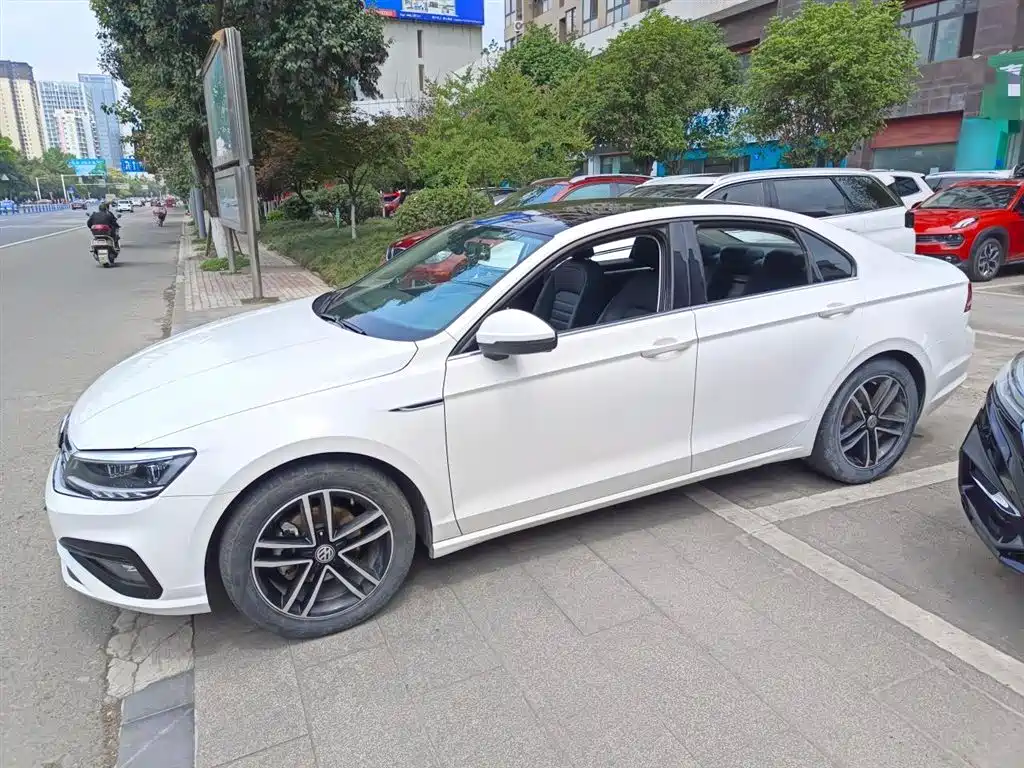 Volkswagen Lamando 2019 280TSI DSG Comfort Edition China V фото 5