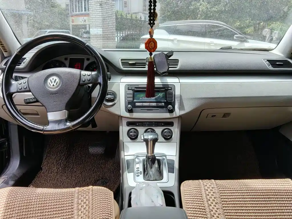 Фото 5 - Volkswagen Magotan