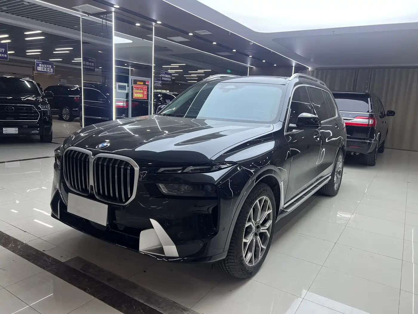 BMW X7 2023 2023 xDrive40i Leading Luxury Package