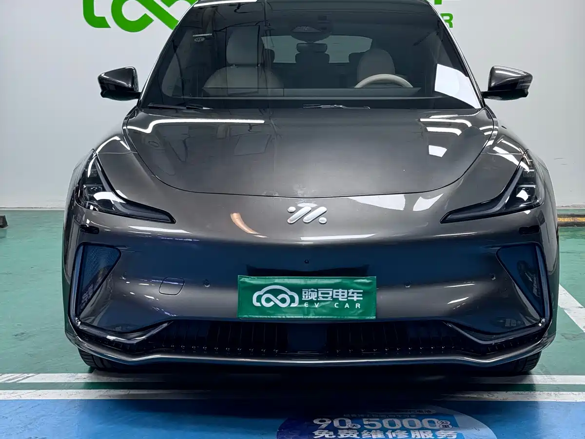 ZHIJI AUTOMOBILE ZHIJI LS7