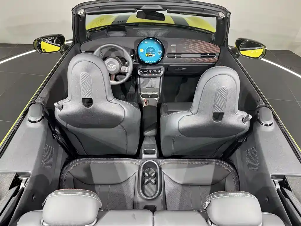 MINI MINI 2025 2025 2.0T COOPER S CABRIO Racer