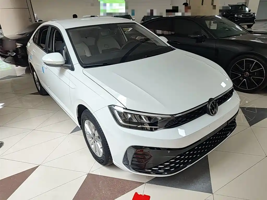 Volkswagen Lavida 2023 New Sharp 1.5L Auto Premium Edition фото 4