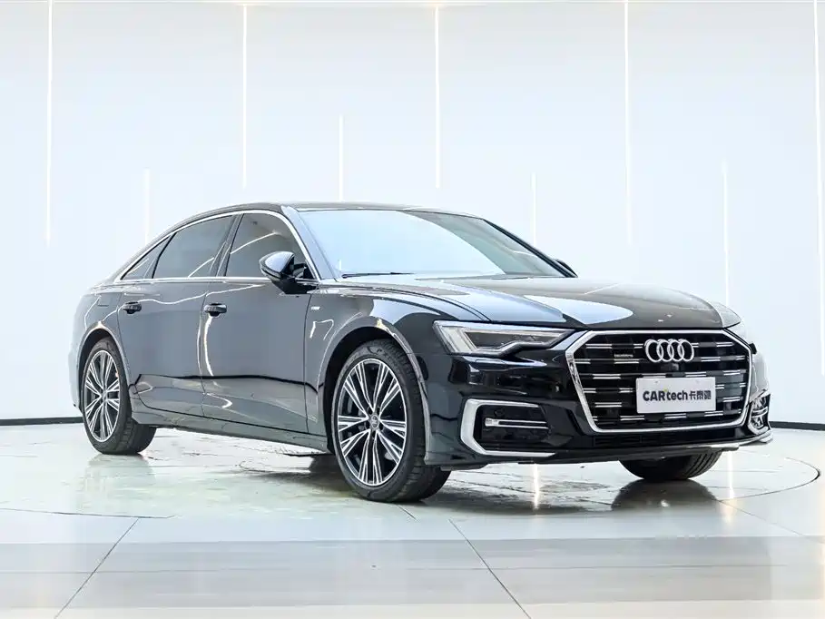 Audi A6L 2025 45 TFSI quattro Premium Sport + Exclusive Package фото 3