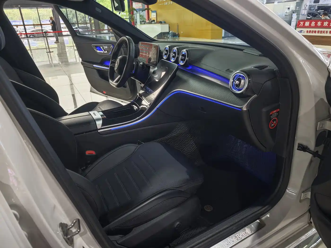 Mercedes-Benz C-Class 2023 C 260 L Sport фото 12