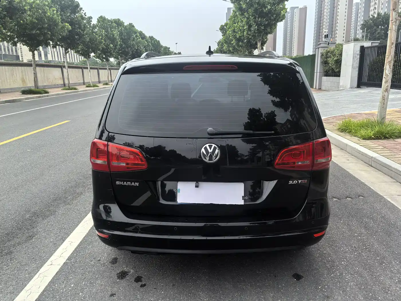 Volkswagen Sharan 2016 380TSI Comfort 7-seater фото 13