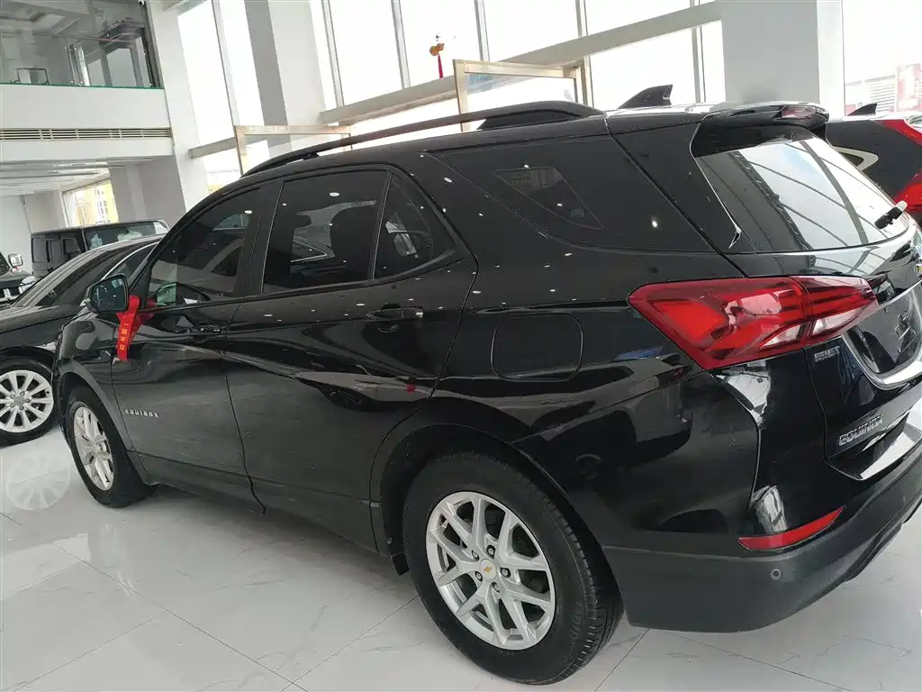 Chevrolet Equinox 2022 535T Galloping Edition фото 4