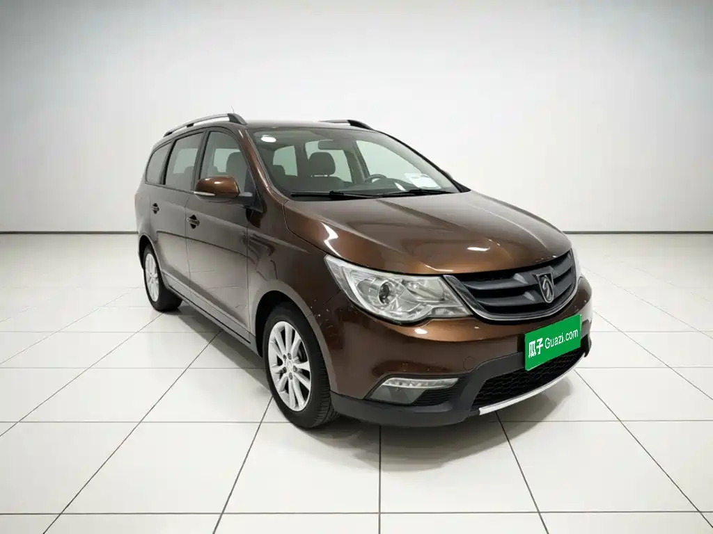 Baojun 730 2014 2014 1.5L Manual Comfort 7-seater