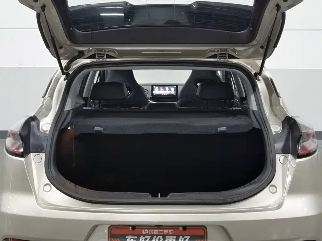 Geely Emgrand S 2021 2021 1.4T Manual Comfort