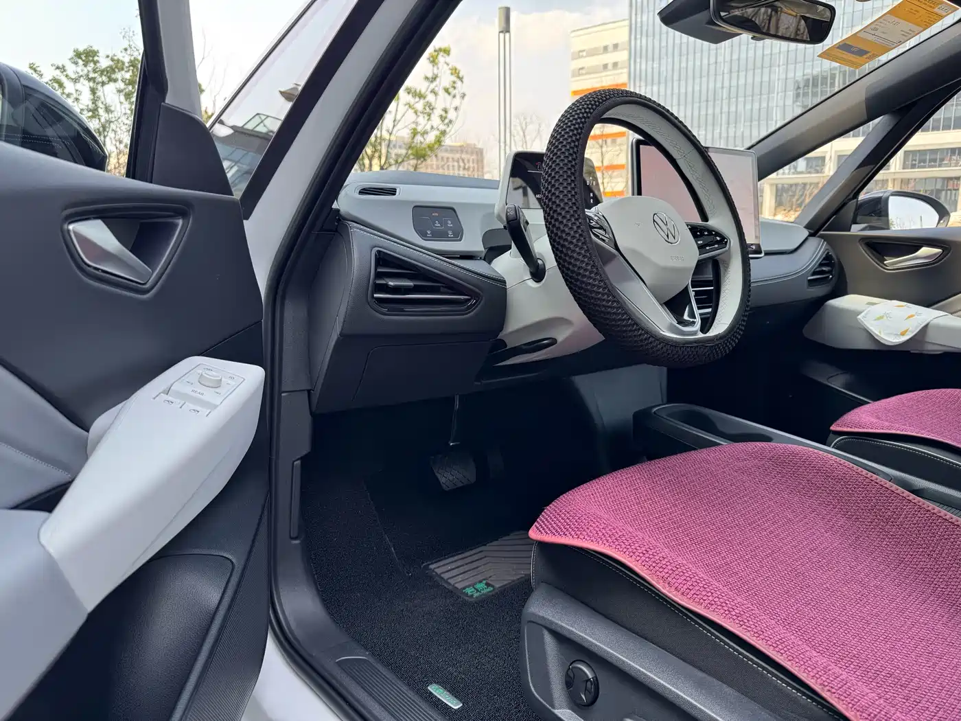 Volkswagen ID.3 2025 Smart Edition Outstanding Oxygen Version фото 4
