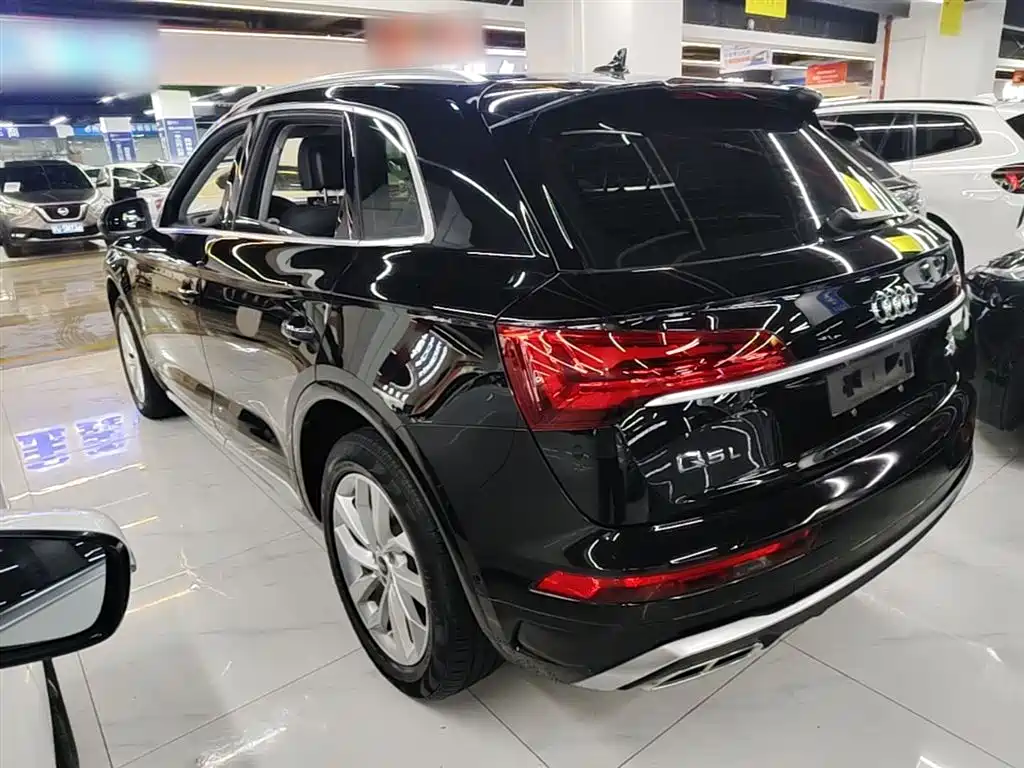 Audi Q5L 2022 Facelift 40T Luxury Dynamic фото 5