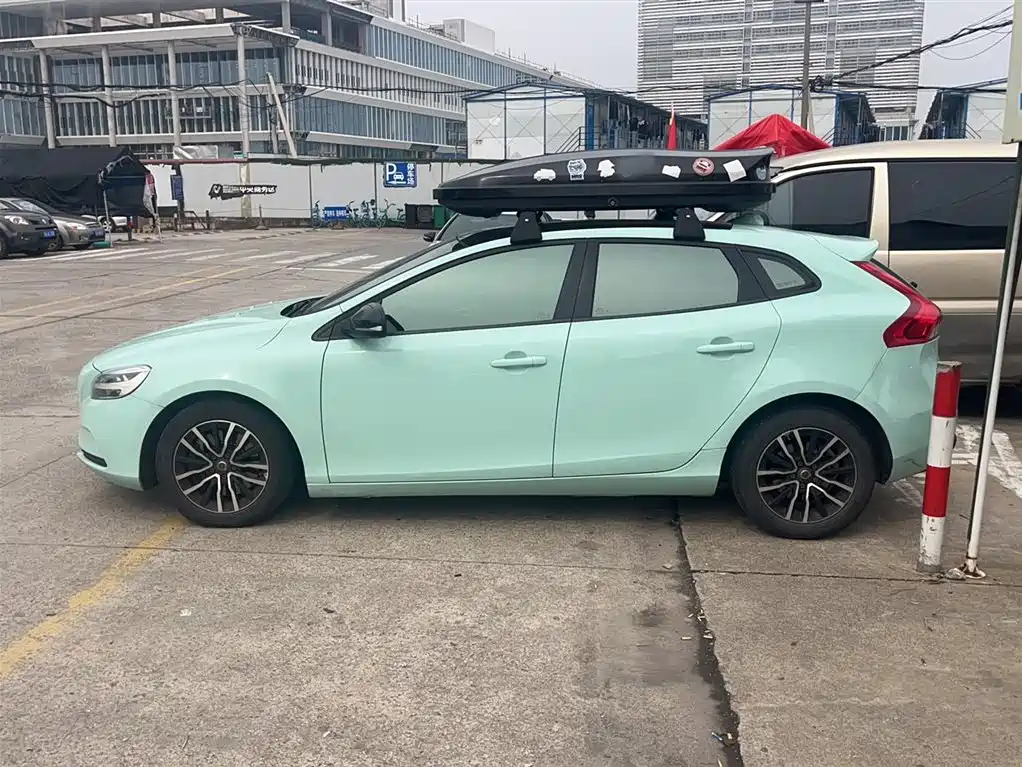 Volvo V40 2018 2017 T3 Inscription