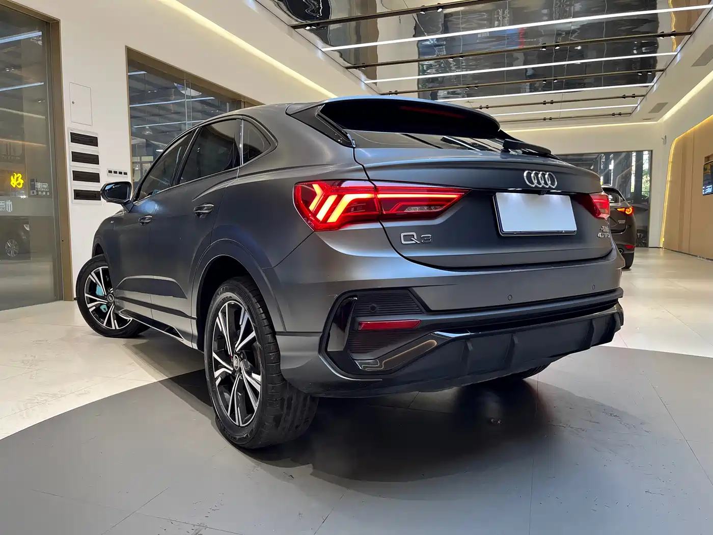 Audi Q3 Sportback 2022 40 TFSI Fashion фото 4
