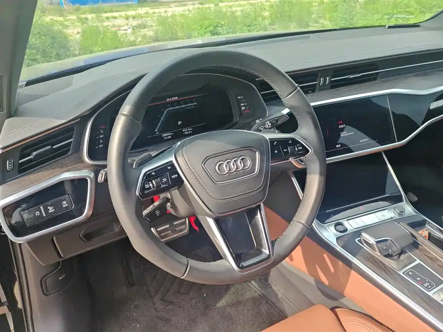Audi A6L 2025 45 TFSI quattro Premium Sport фото 15