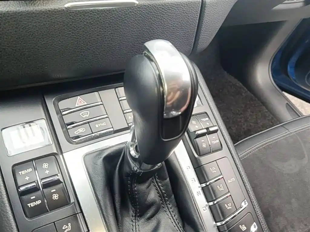 Porsche Macan 2017 Macan 2.0T фото 14