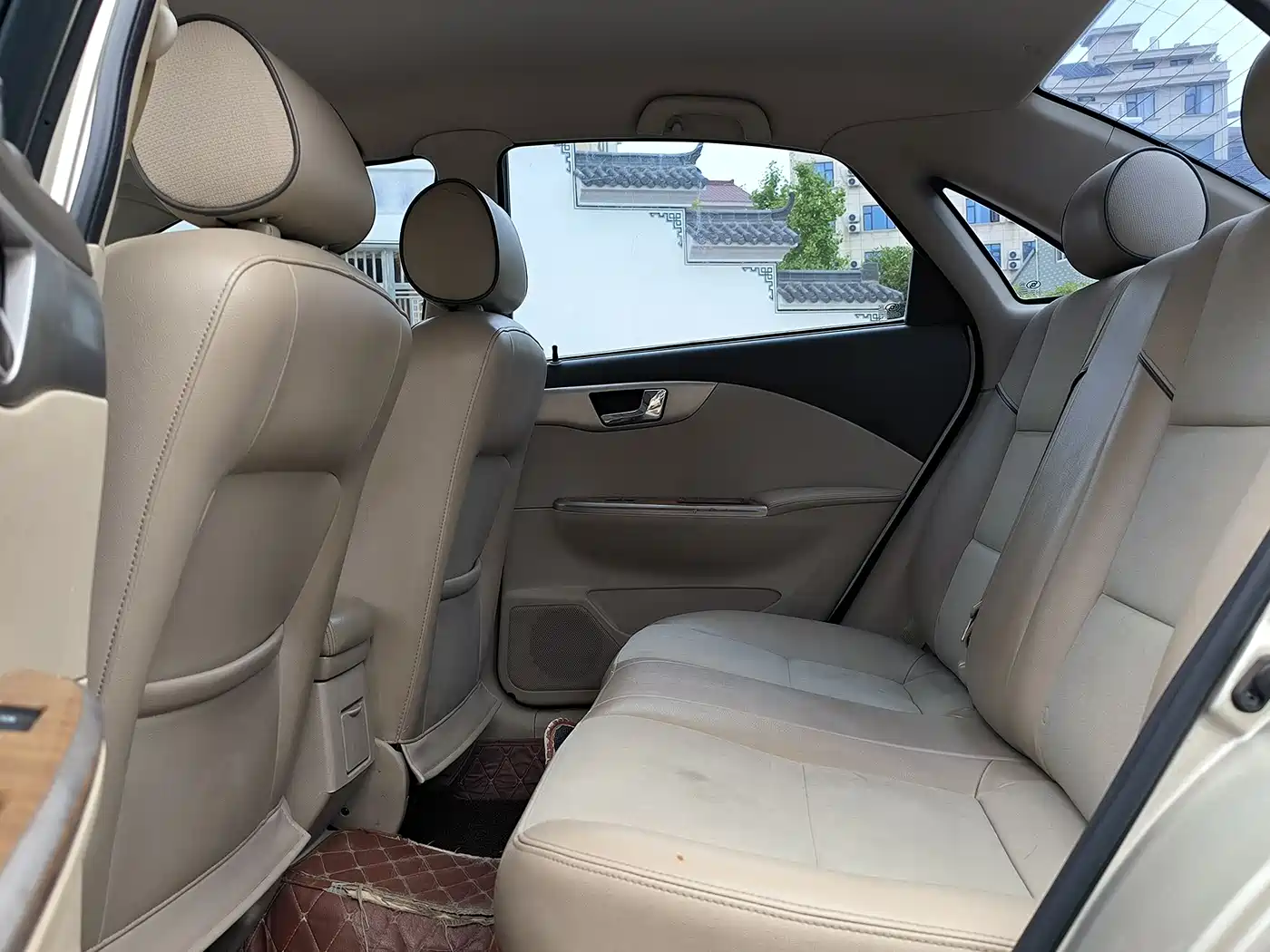 Buick Excelle 2015 1.5L Automatic Classic фото 8