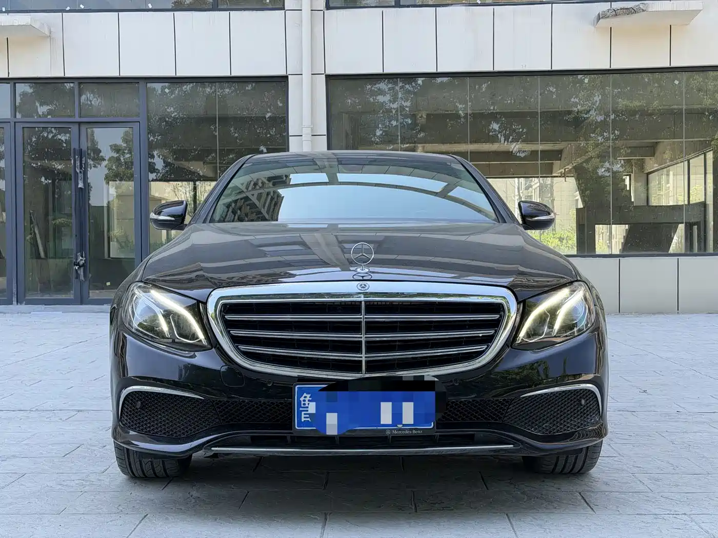 Mercedes-Benz E-Class 2018 Facelift E 200 L фото 2