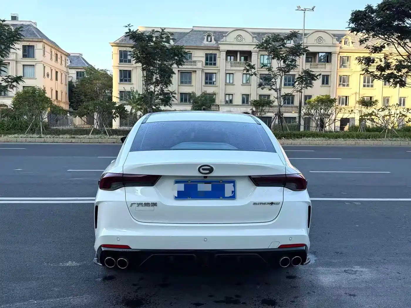 GAC Trumpchi Trumpchi Emkoo 2023 270T DCT J16 Edition фото 8