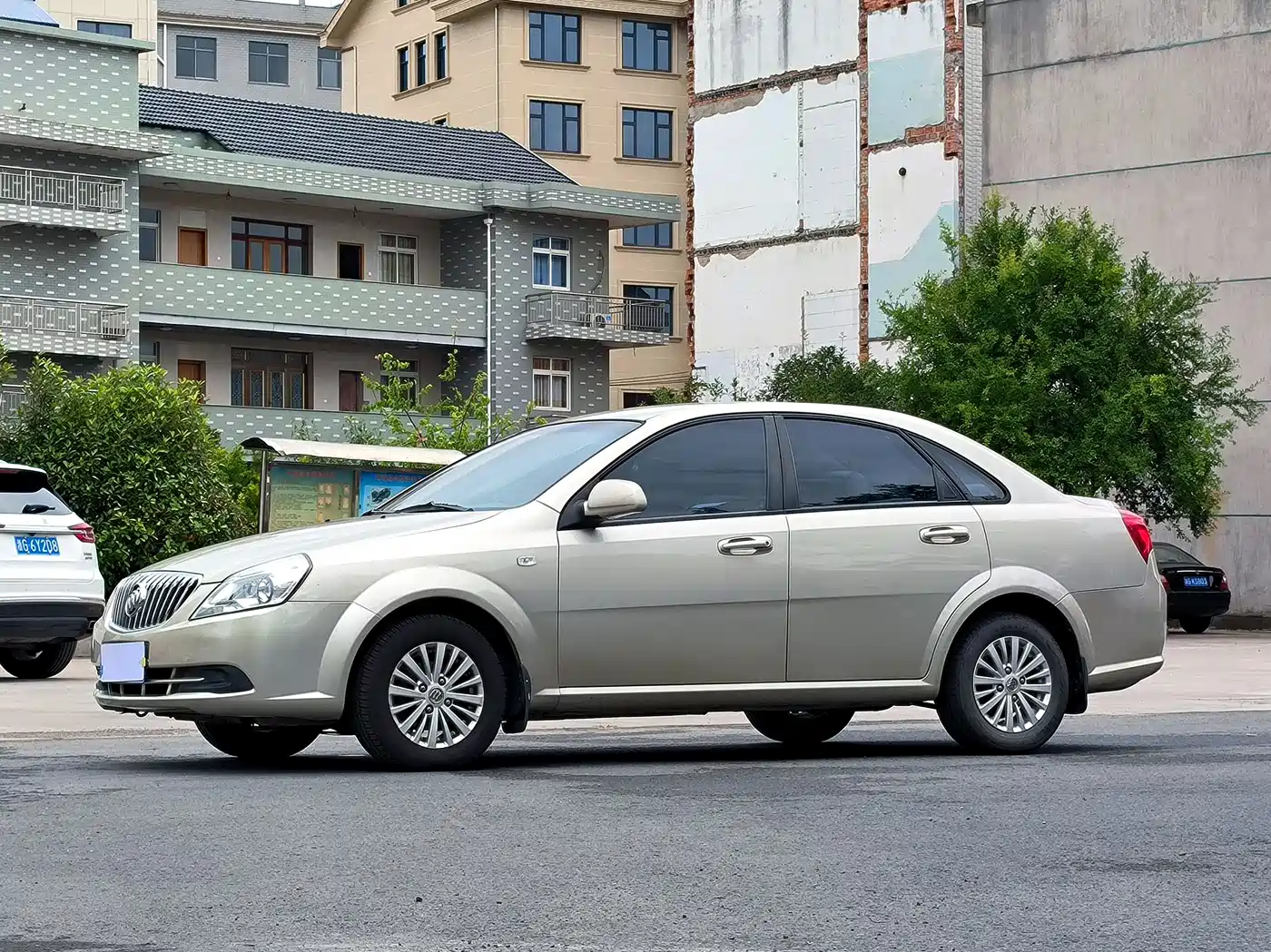 Buick Excelle 2015 1.5L Automatic Classic фото 5