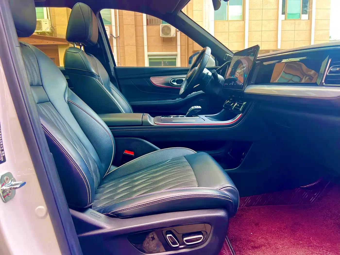 GAC Trumpchi Trumpchi GS8 2022 Pilot Series 2.0TGDI 2WD Luxury Smart Connect Edition (7-Seater) фото 15