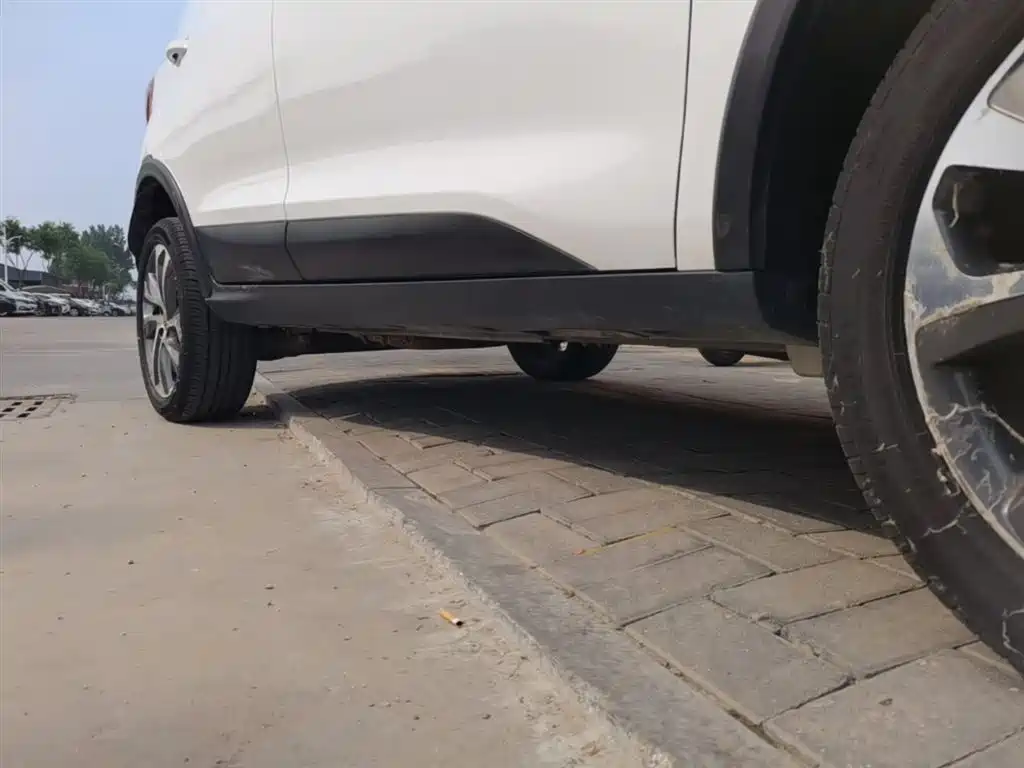BYD Yuan 2017 1.5L Auto Cool Connect фото 21