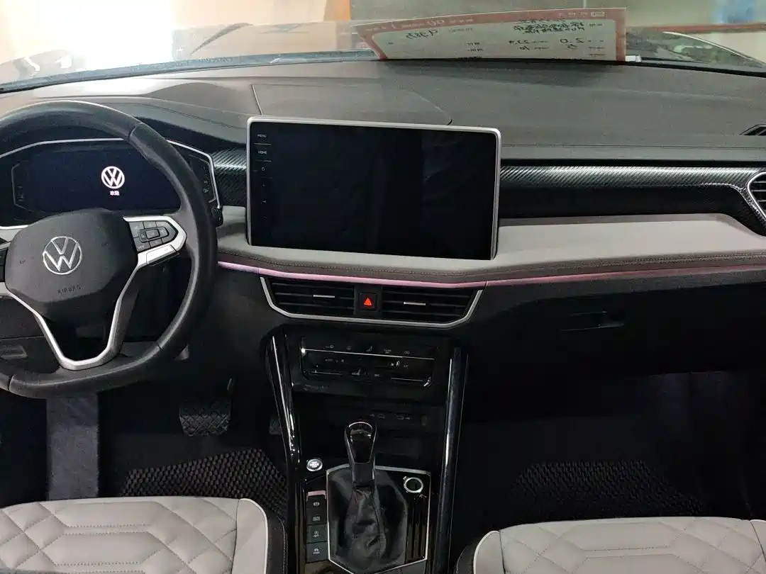 Volkswagen Tayron 2023 330TSI 2WD Luxury Plus Advanced Edition фото 11
