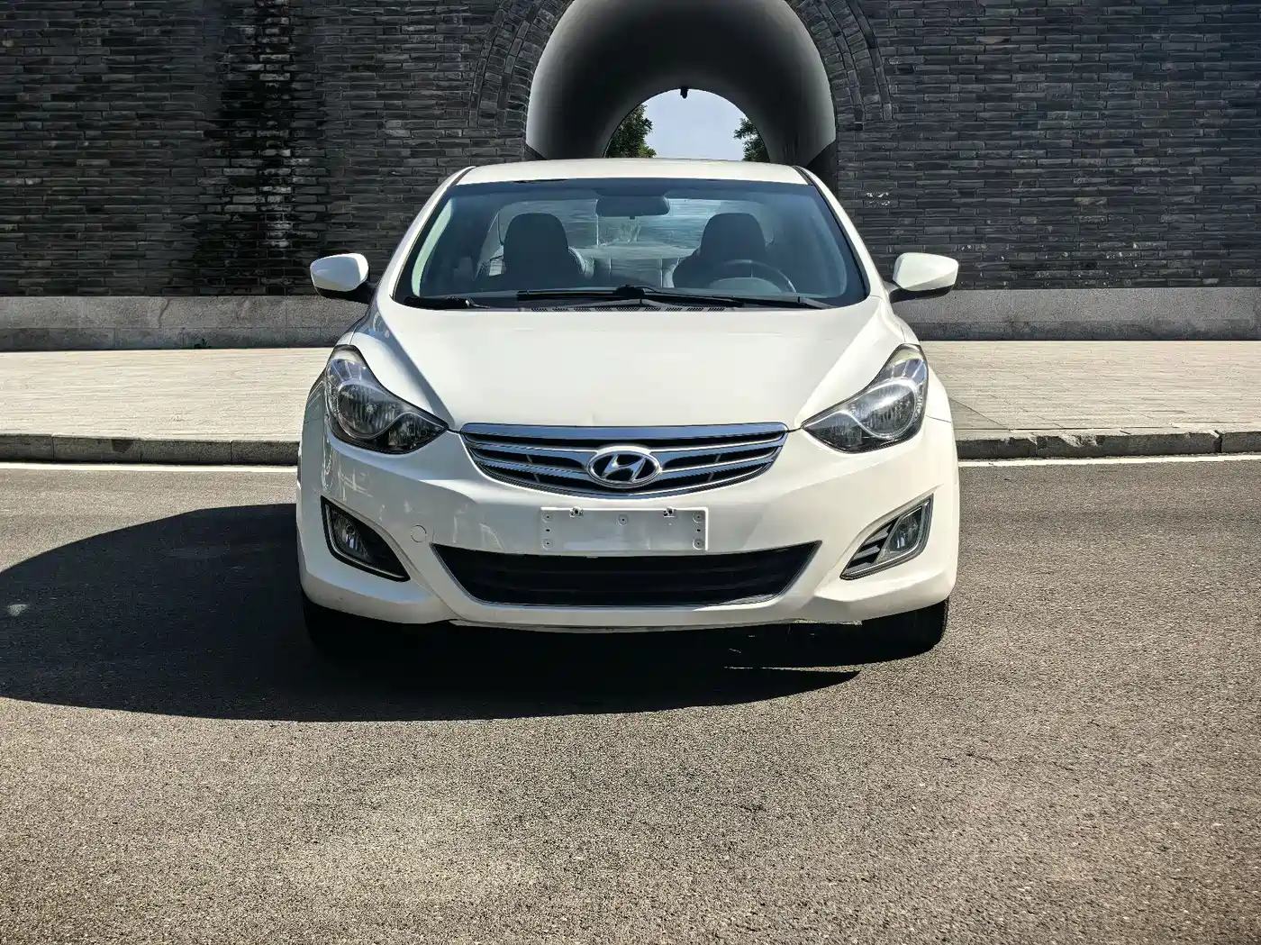 Hyundai Langdong 2012 1.6L Automatic Fashion фото 2