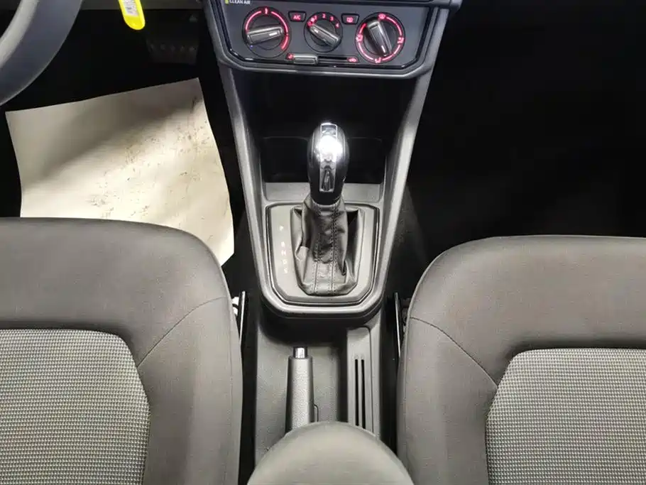 Volkswagen Jetta 2019 Dream Edition 1.5L Auto Fashion фото 16