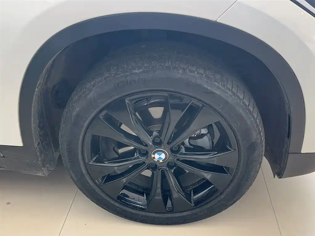 BMW X1 2021 sDrive20Li Fashion фото 9