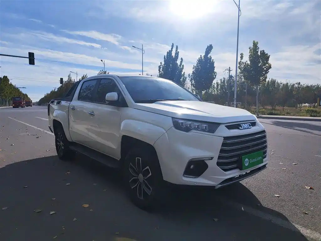 Jiangling Yuhu 9 2021 2019 2.0T Automatic Gasoline 2WD Comfort