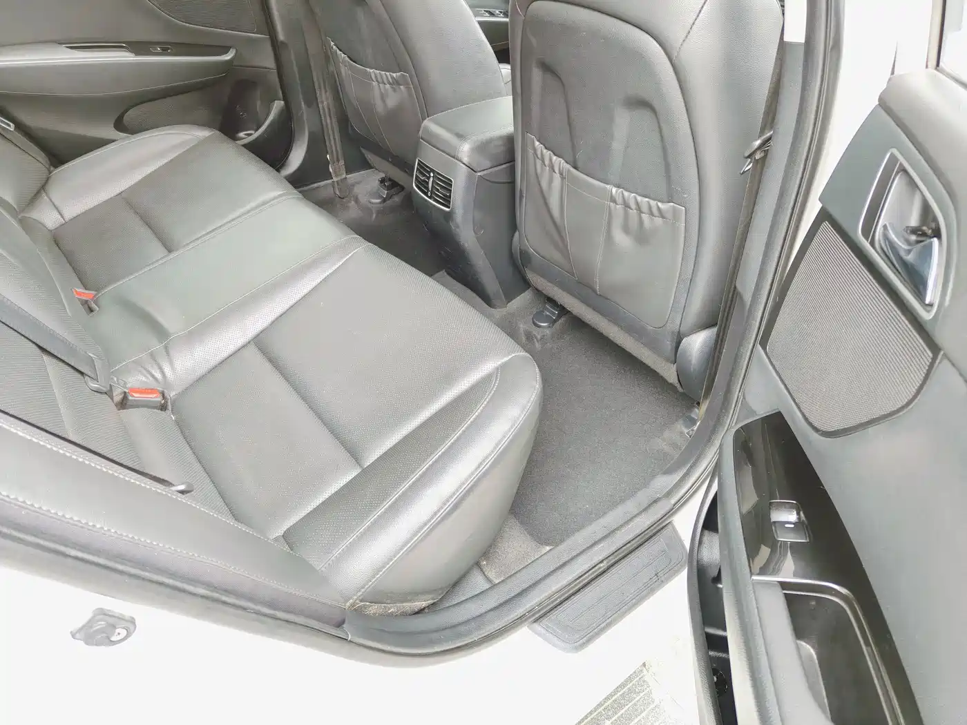 HYUNDAI NAME PICTURE