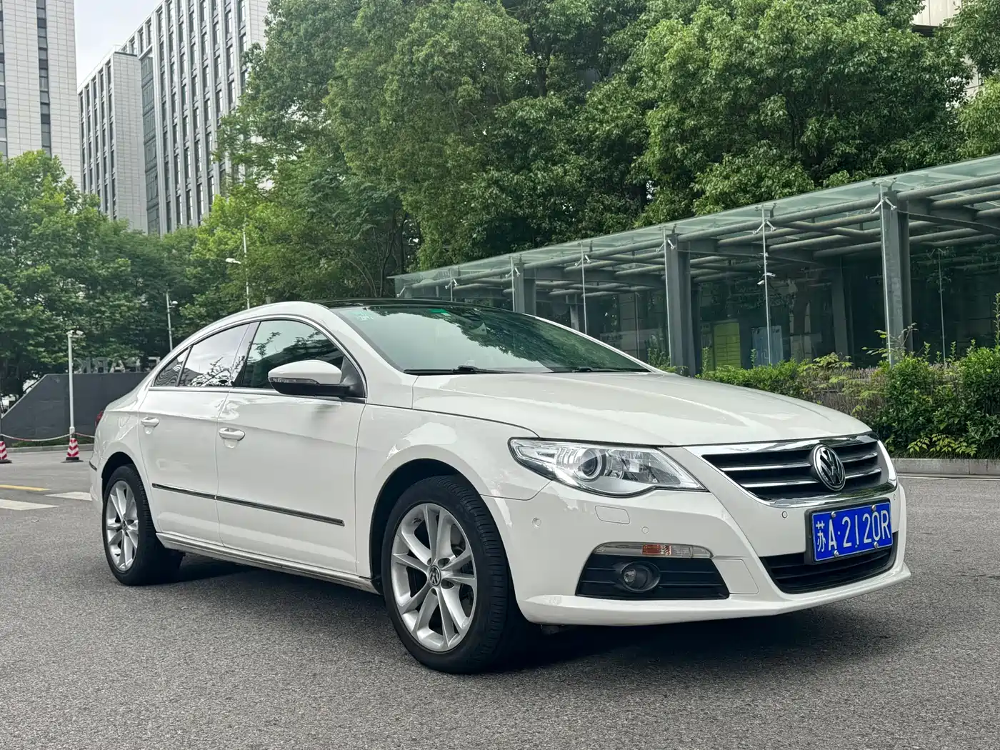 Volkswagen FAW-Volkswagen CC 2012 1.8TSI Luxury фото 8