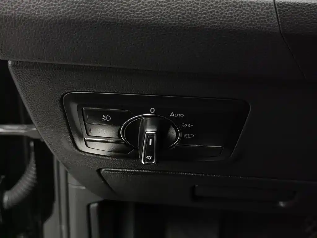 Фото 21 - Volkswagen Phideon