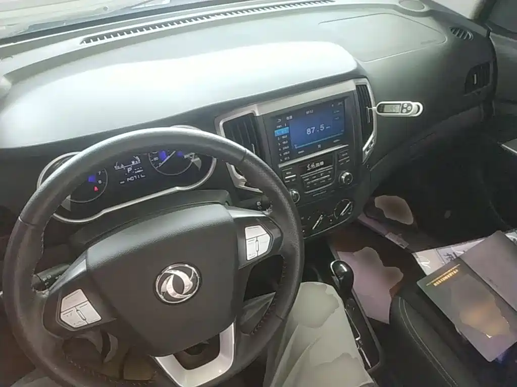 Dongfeng Aeolus Dongfeng Fengshen AX3 2016 2016 1.5L Automatic Premium Cool Edition
